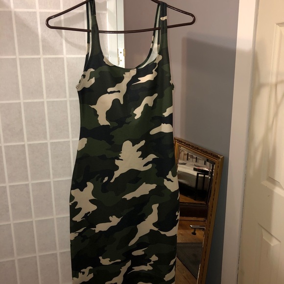 Zara Dresses & Skirts - Zara camo bodycon dress.
